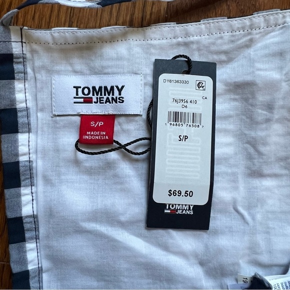 [NWT] Tommy Hilfiger Jeans Seersucker Gingham Lace up Halter Top - Sz S - Picture 9 of 13